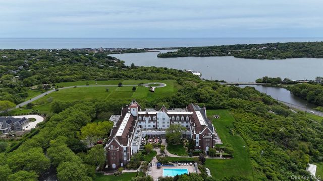 236 Edgemere Street 127, Montauk, NY 11954