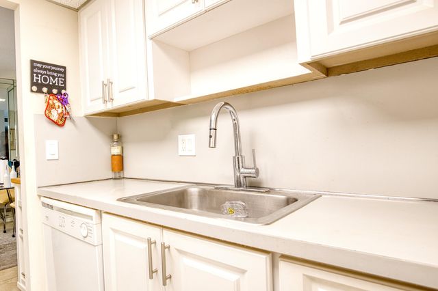 111 Briny Avenue 5-04, Pompano Beach, FL 33062