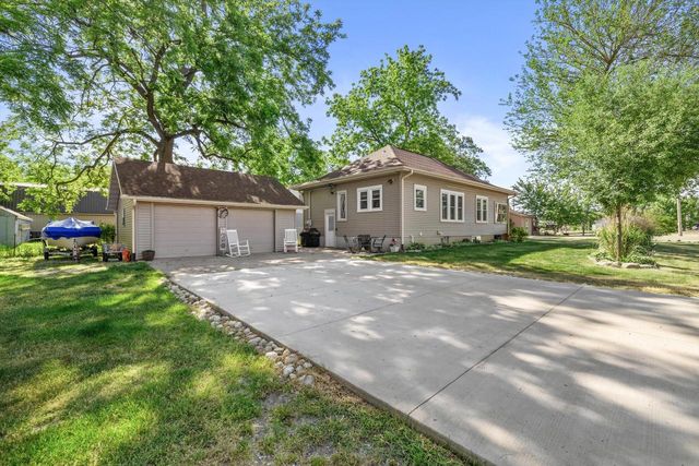 204 E North STREET, Silver Lake, WI 53170
