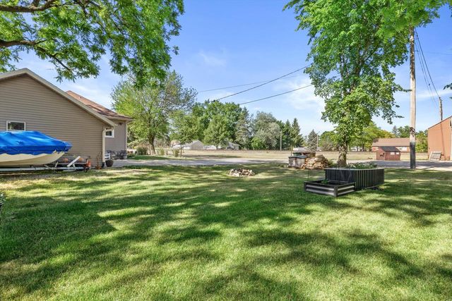 204 E North STREET, Silver Lake, WI 53170