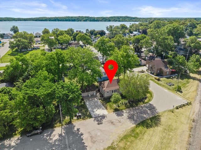 204 E North STREET, Silver Lake, WI 53170