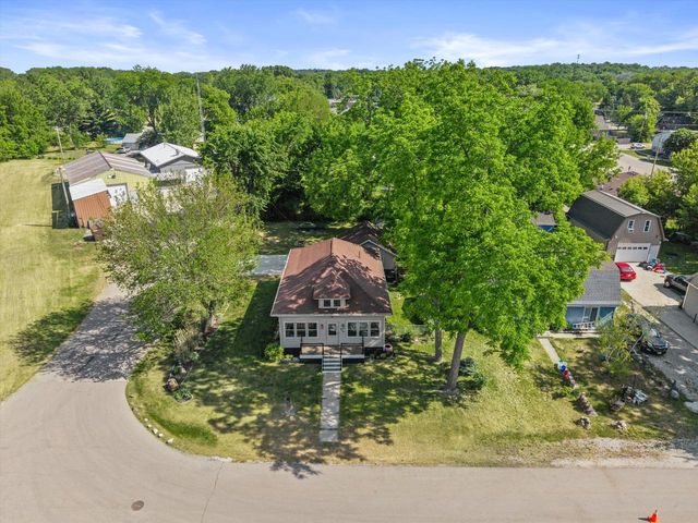 204 E North STREET, Silver Lake, WI 53170