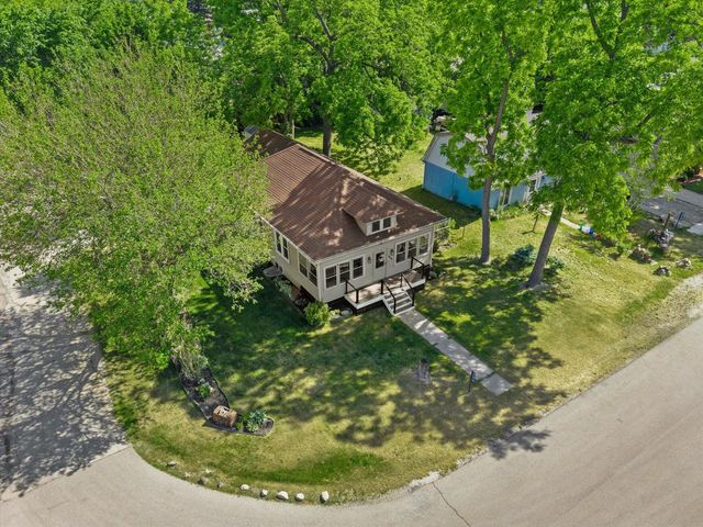 204 E North STREET, Silver Lake, WI 53170