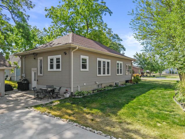 204 E North STREET, Silver Lake, WI 53170
