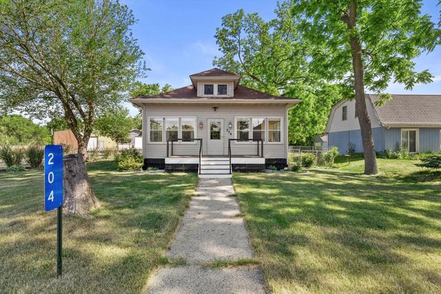 204 E North STREET, Silver Lake, WI 53170