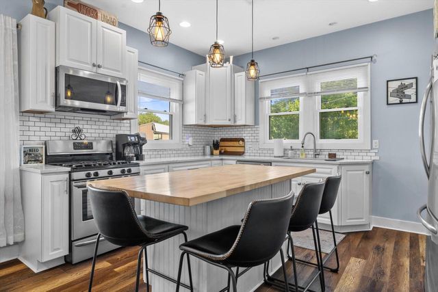 204 E North STREET, Silver Lake, WI 53170