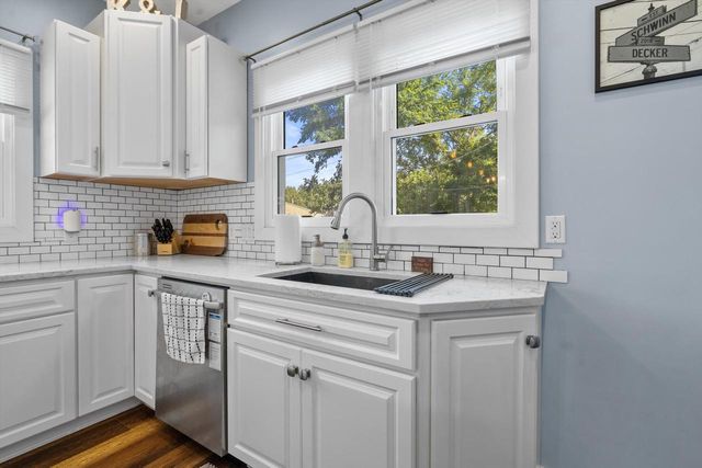 204 E North STREET, Silver Lake, WI 53170