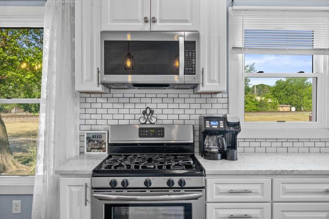 204 E North STREET, Silver Lake, WI 53170