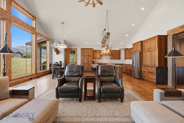 46 Moon Shadow Drive, Bozeman, MT 59715
