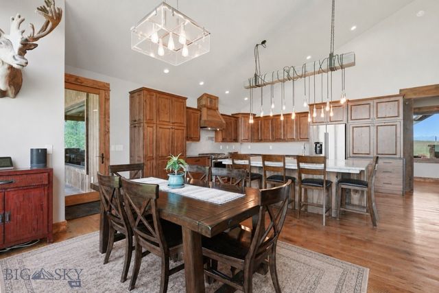 46 Moon Shadow Drive, Bozeman, MT 59715
