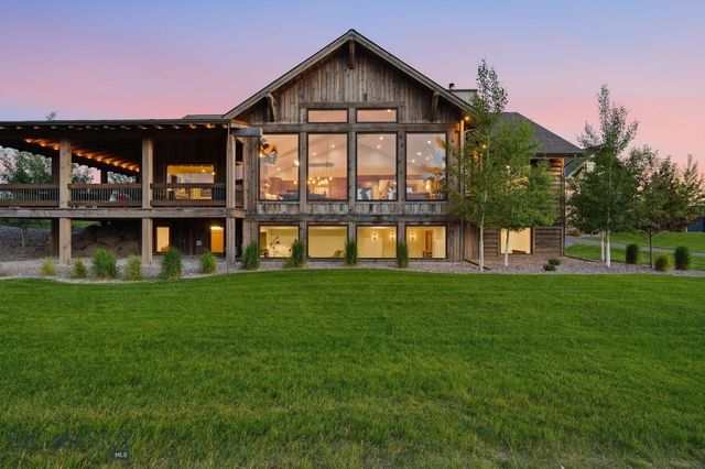 46 Moon Shadow Drive, Bozeman, MT 59715