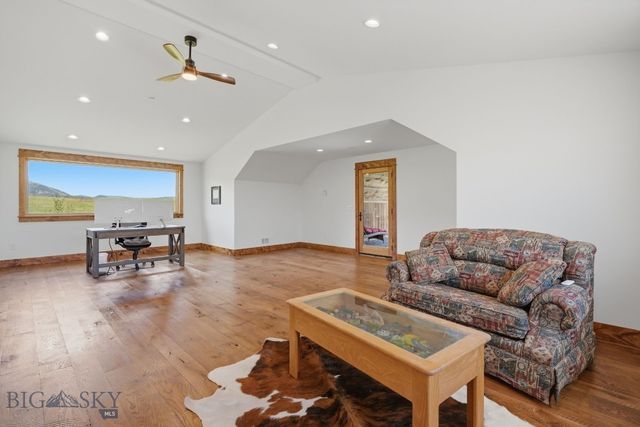 46 Moon Shadow Drive, Bozeman, MT 59715