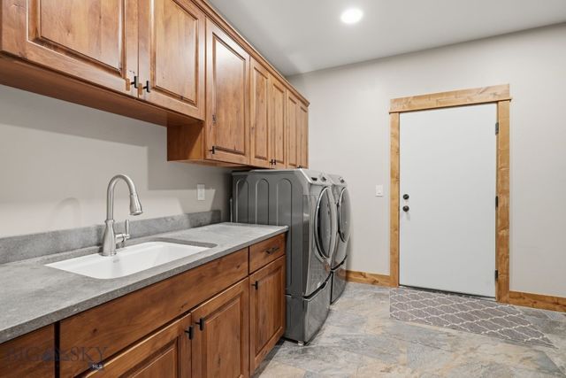 46 Moon Shadow Drive, Bozeman, MT 59715