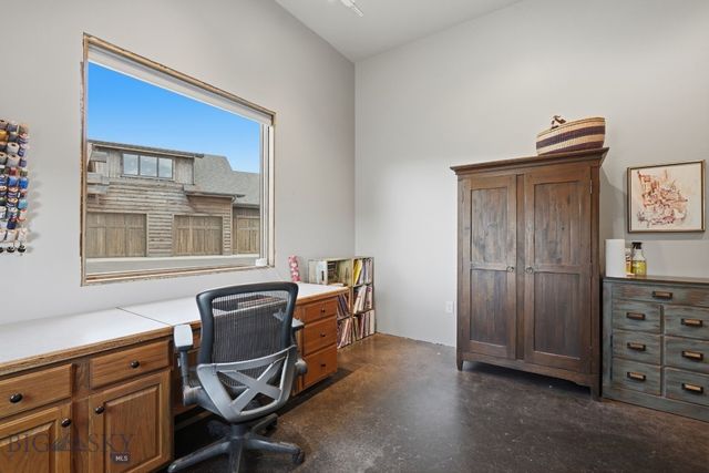 46 Moon Shadow Drive, Bozeman, MT 59715