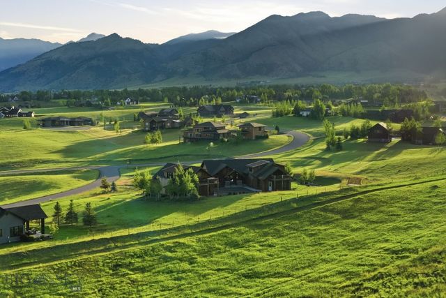 46 Moon Shadow Drive, Bozeman, MT 59715