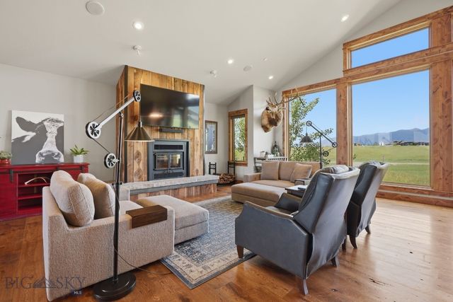 46 Moon Shadow Drive, Bozeman, MT 59715