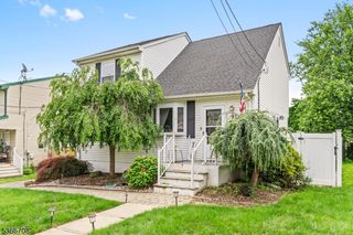 81 Lockwood Ave, Woodbridge Twp., NJ 07095