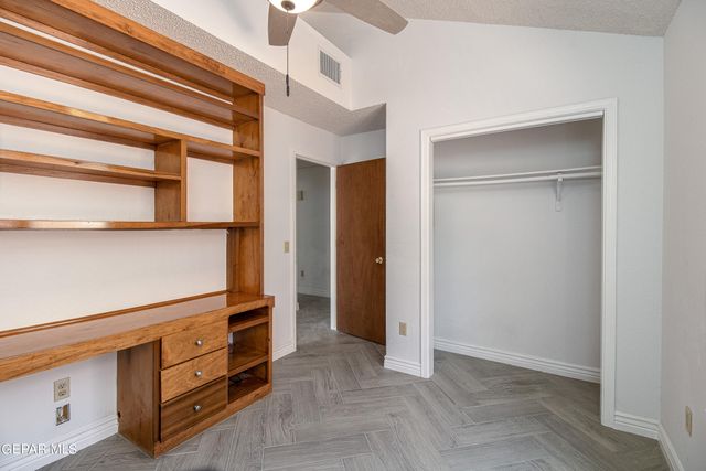 1008 FALCON HEAD Lane, El Paso, TX 79912