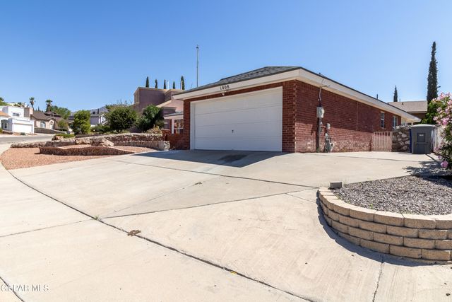 1008 FALCON HEAD Lane, El Paso, TX 79912