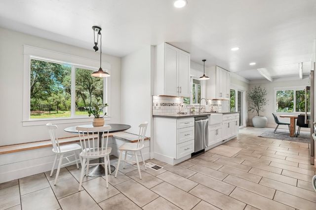 5780 Stanley Drive, Auburn, CA 95602
