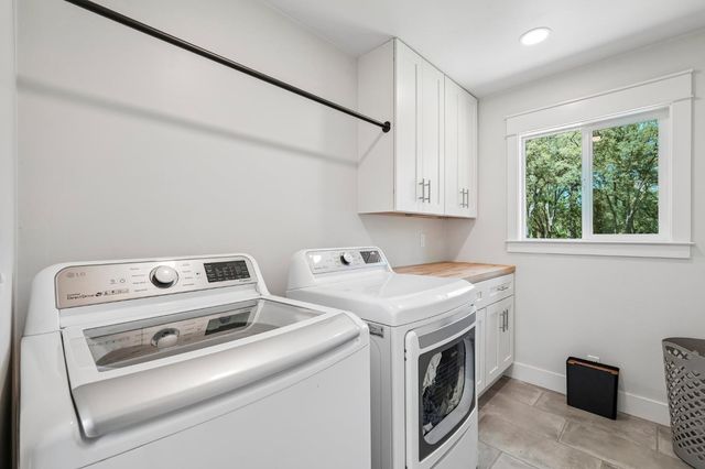 5780 Stanley Drive, Auburn, CA 95602