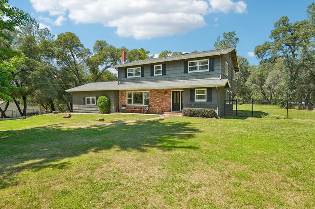 5780 Stanley Drive, Auburn, CA 95602