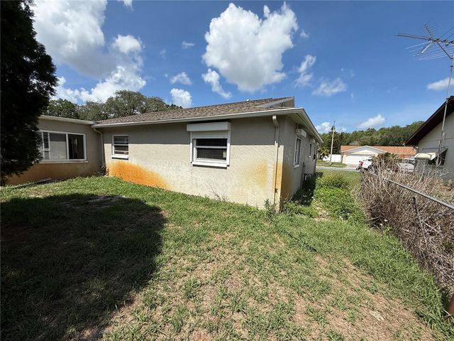 5030 DOEFIELD LANE, New Port Richey, FL 34653
