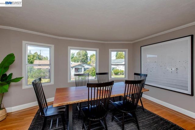 1628 Minturn St, Alameda, CA 94501