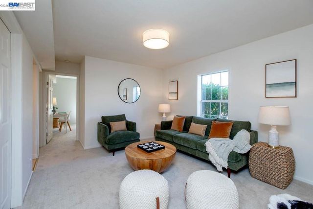 1628 Minturn St, Alameda, CA 94501