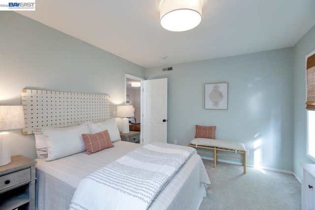 1628 Minturn St, Alameda, CA 94501