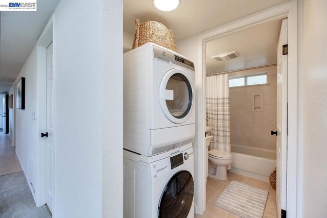 1628 Minturn St, Alameda, CA 94501