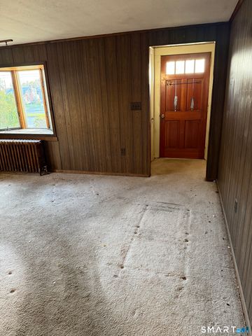 115 Saltonstall Parkway, East Haven, CT 06512