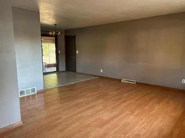 1226 Willow Street, Belvidere, IL 61008