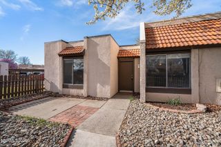 1041 BAYWOOD Drive D, Sparks, NV 89434