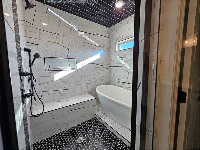 7207 SW Walnut Grove Avenue, Bentonville, AR 72713