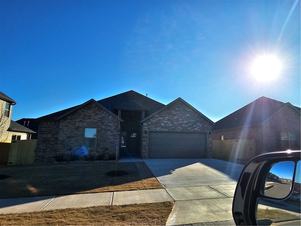 7207 SW Walnut Grove Avenue, Bentonville, AR 72713