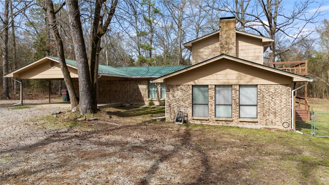 1614 County Road 2600, Mt Pleasant, TX 75455
