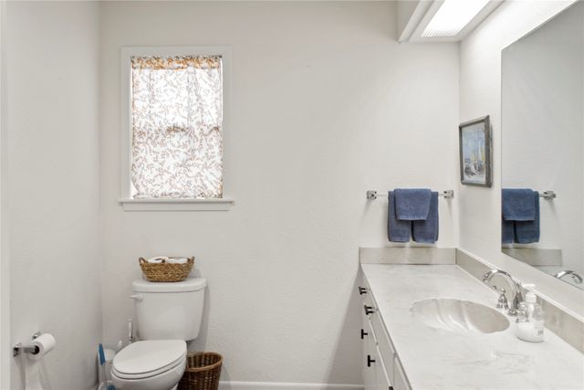 1614 County Road 2600, Mt Pleasant, TX 75455
