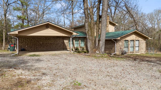 1614 County Road 2600, Mt Pleasant, TX 75455