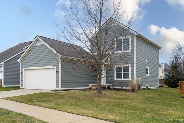 30850 Collingdale Drive, Novi, MI 48377