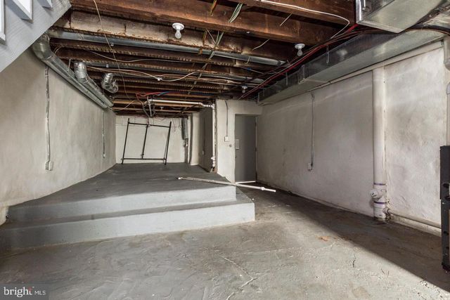 419 E UPSAL ST, Philadelphia, PA 19119