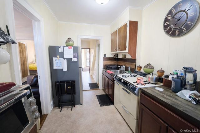 35-03 24th Avenue, Astoria, NY 11103