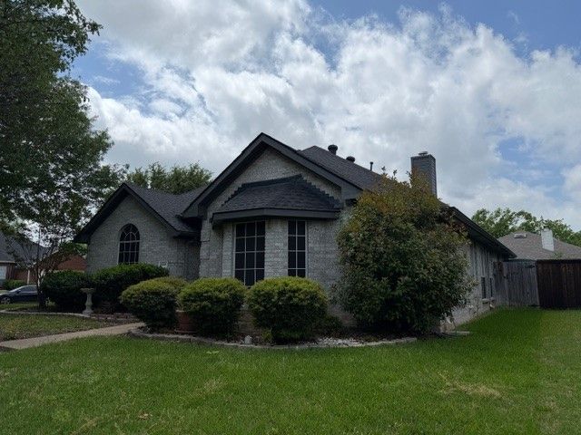 4541 Westbriar Lane, Grand Prairie, TX 75052