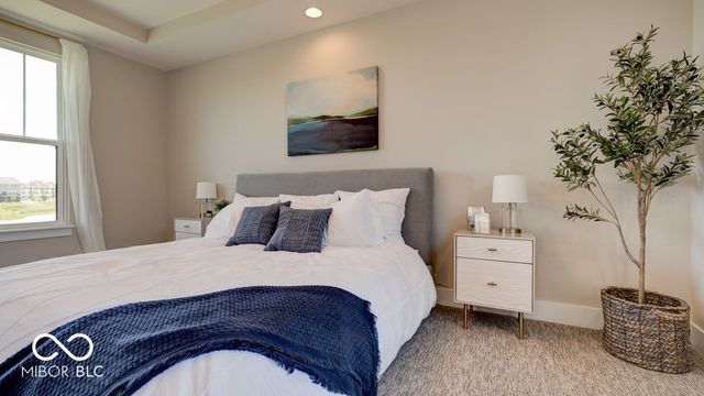 16001 Tharp Woods Drive, Fishers, IN 46037