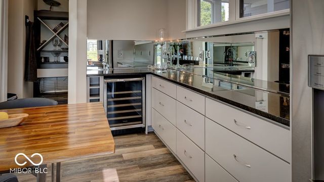 16001 Tharp Woods Drive, Fishers, IN 46037