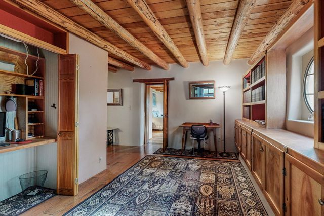 57 State Road 233, Medanales, NM 87548