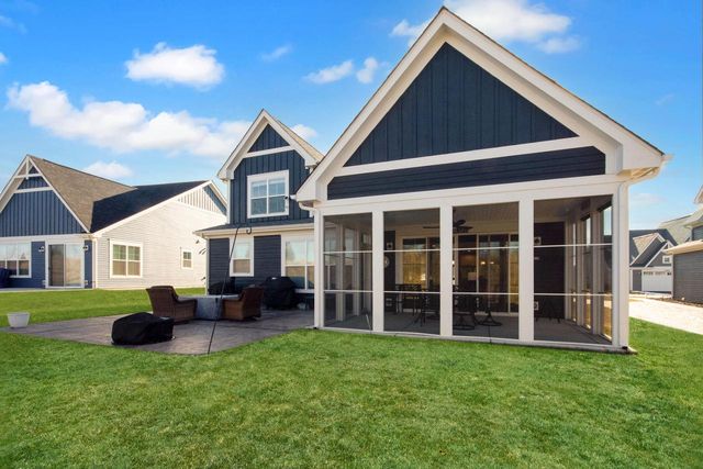 2631 Mooring COURT, Delavan, WI 53115