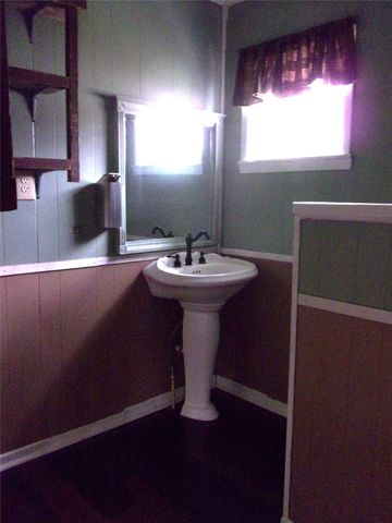 325 CR 100, San Saba, TX 76877