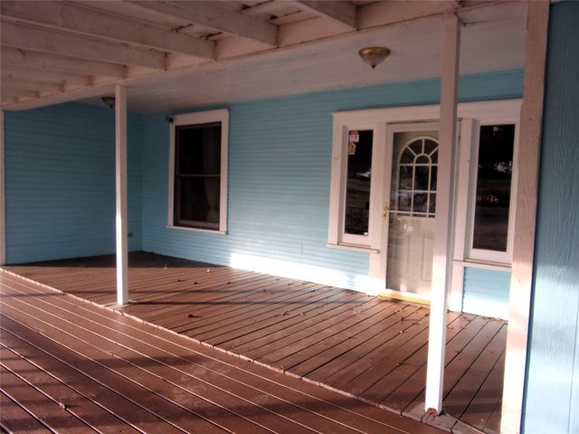 325 CR 100, San Saba, TX 76877