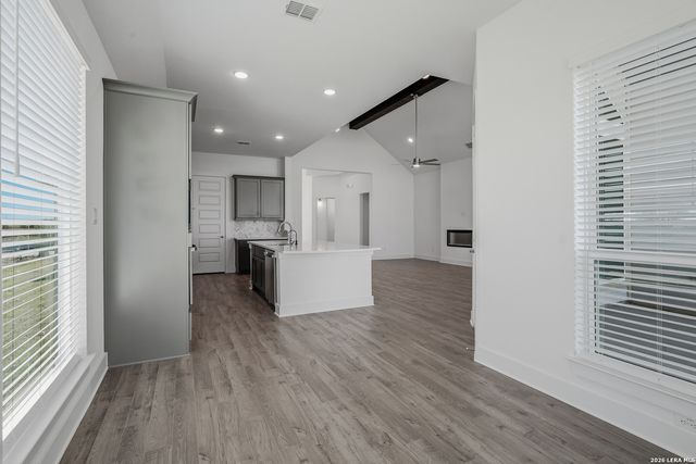 8910 Arroyo Grove, San Antonio, TX 78263